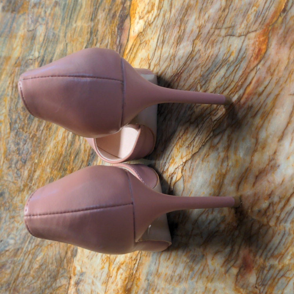 GLAMOROUS Heels NEW - Picture 3 of 11